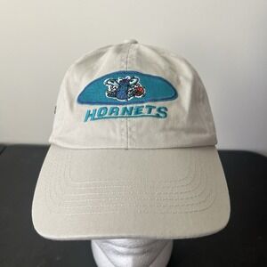 Vintage Charlotte Hornets Snapback Hat Tan Patch Embroidered NBA